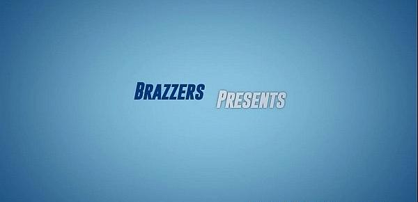  Brazzers - Moms in control -(Jasmine Jae)- Bringing Stepsiblings Closer Together